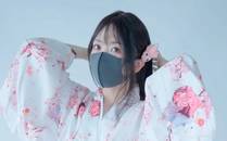 正在缩小的男人