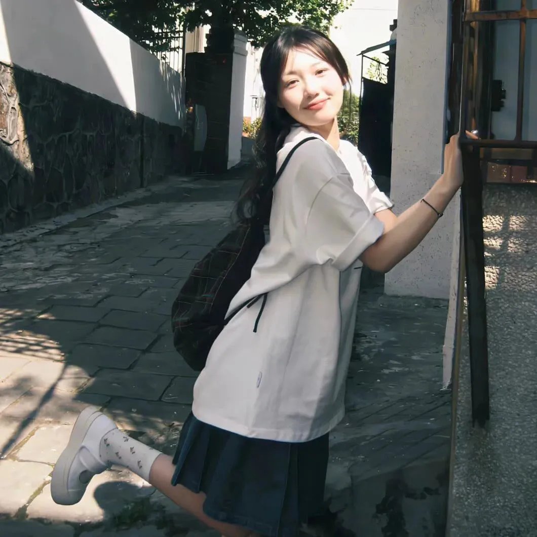 鬼市剧照8